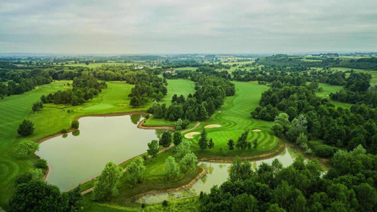 The Vale Golf & Country Club Villa Bishampton Exterior foto