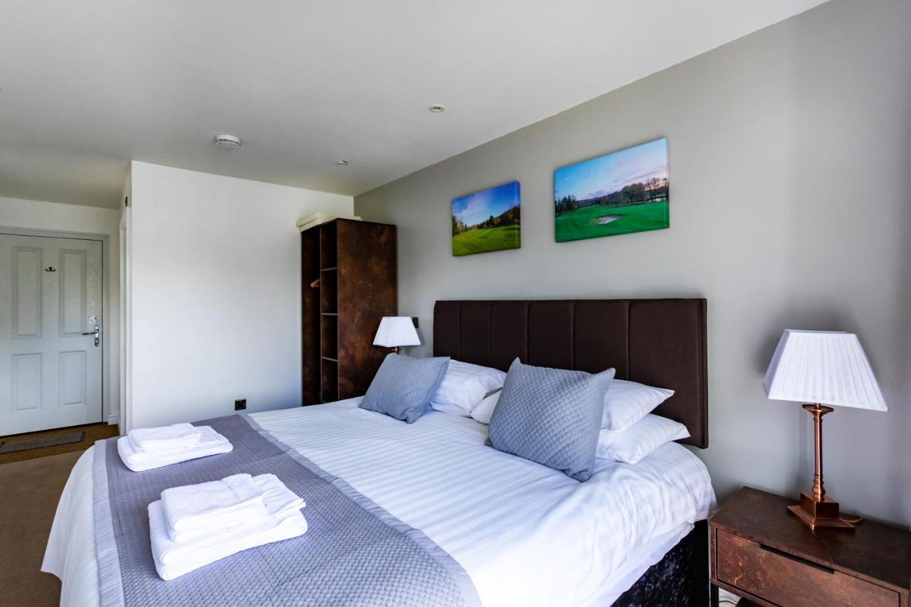 The Vale Golf & Country Club Villa Bishampton Exterior foto